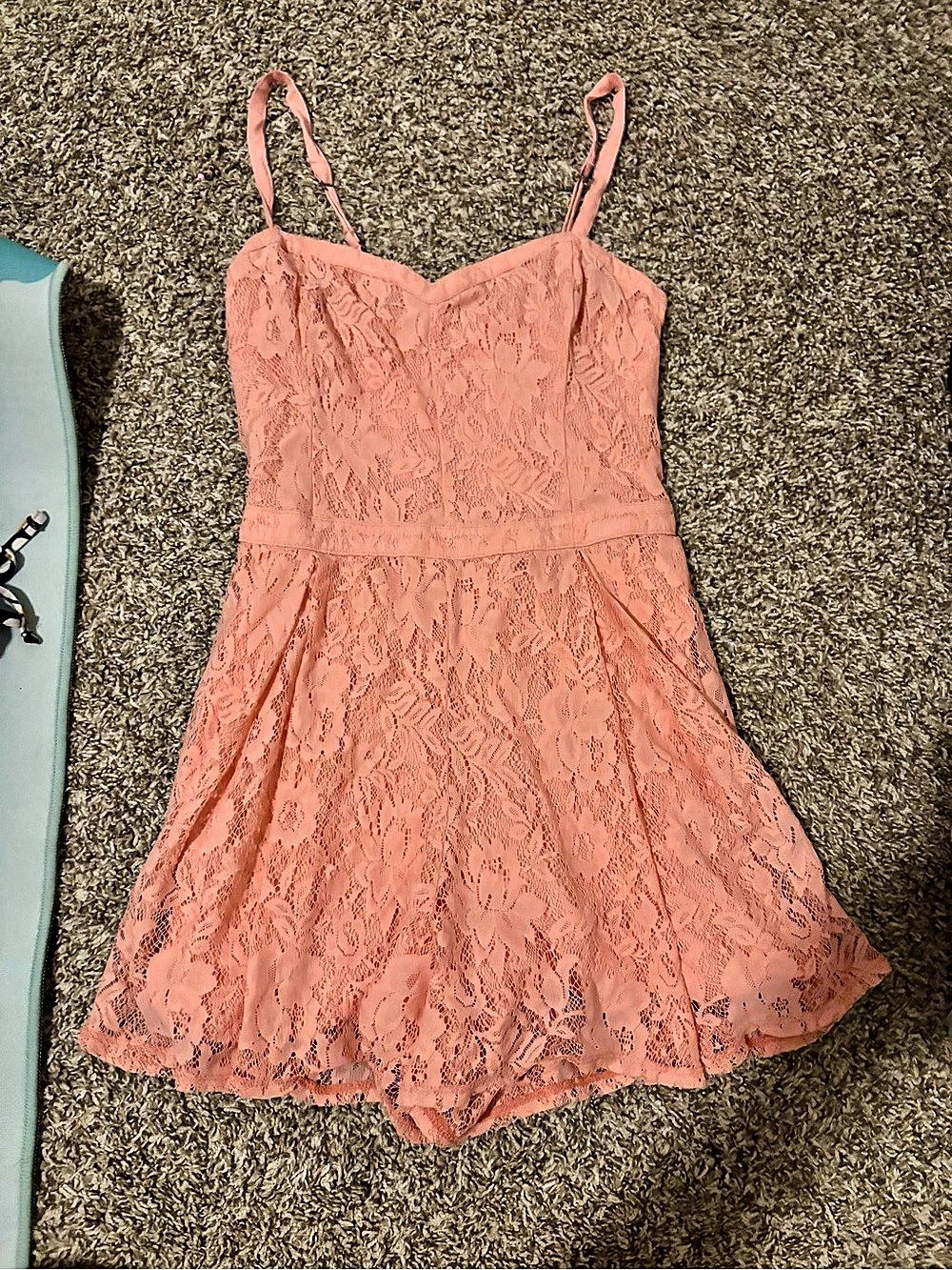 Hollister Lace Mini Dress in Pink Size Small